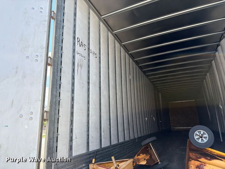 image for item FK3146 2015 Vanguard dry van trailer