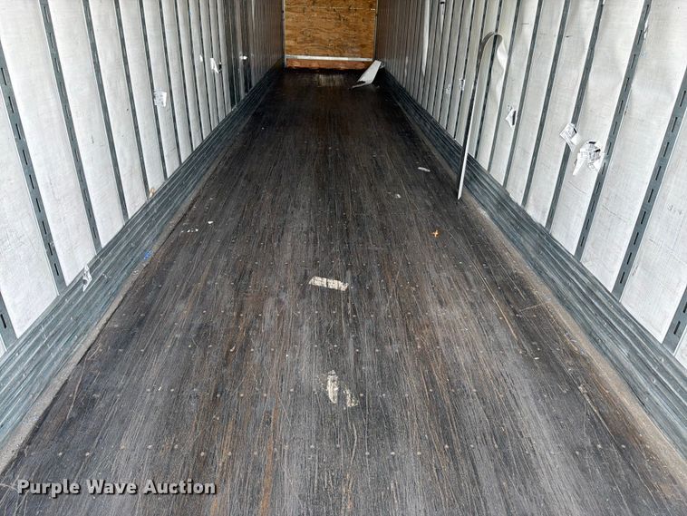 image for item FK3146 2015 Vanguard dry van trailer
