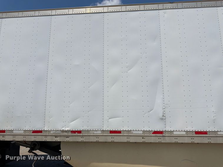 image for item FK3146 2015 Vanguard dry van trailer