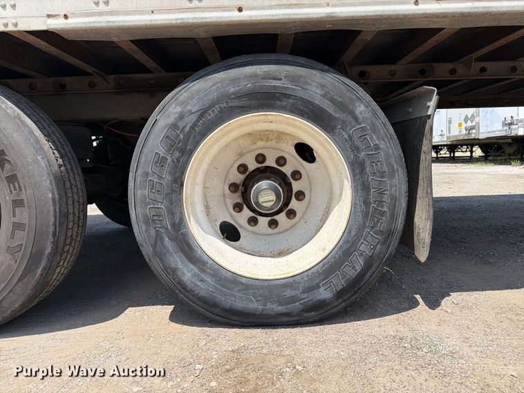 image for item FK3146 2015 Vanguard dry van trailer