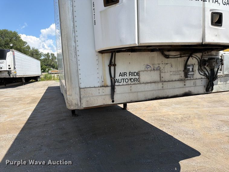 image for item FK3147 2013 Utility refrigerated van trailer