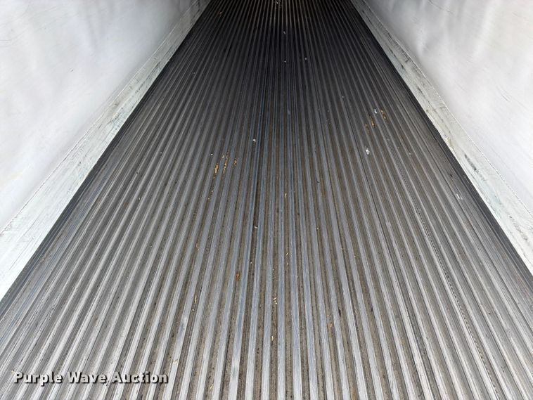 image for item FK3147 2013 Utility refrigerated van trailer