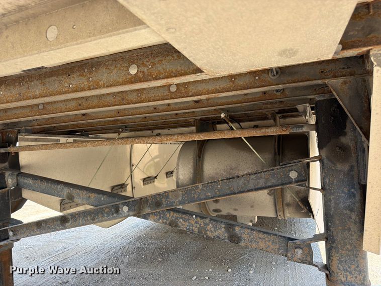 image for item FK3147 2013 Utility refrigerated van trailer