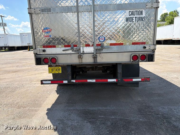 image for item FK3148 2013 Utility refrigerated van trailer