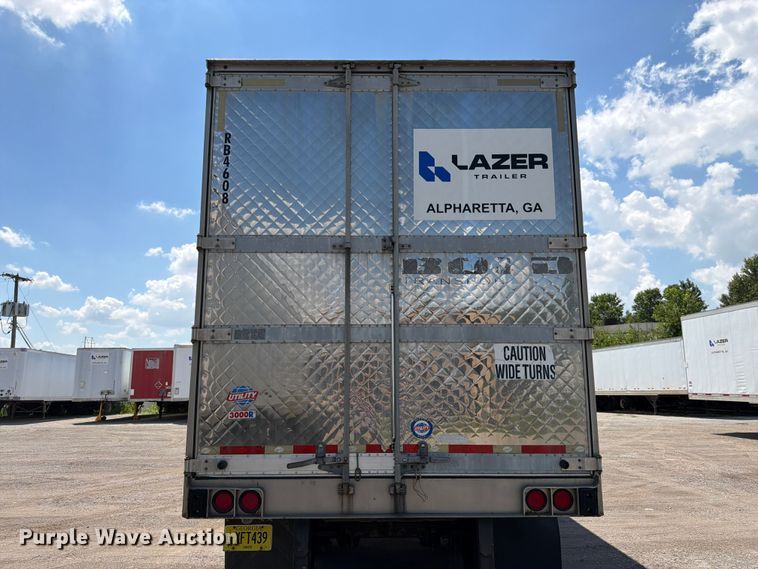 image for item FK3148 2013 Utility refrigerated van trailer