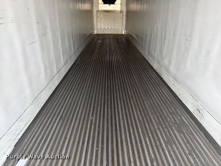 image for item FK3148 2013 Utility refrigerated van trailer