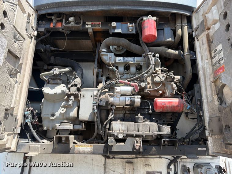 image for item FK3148 2013 Utility refrigerated van trailer