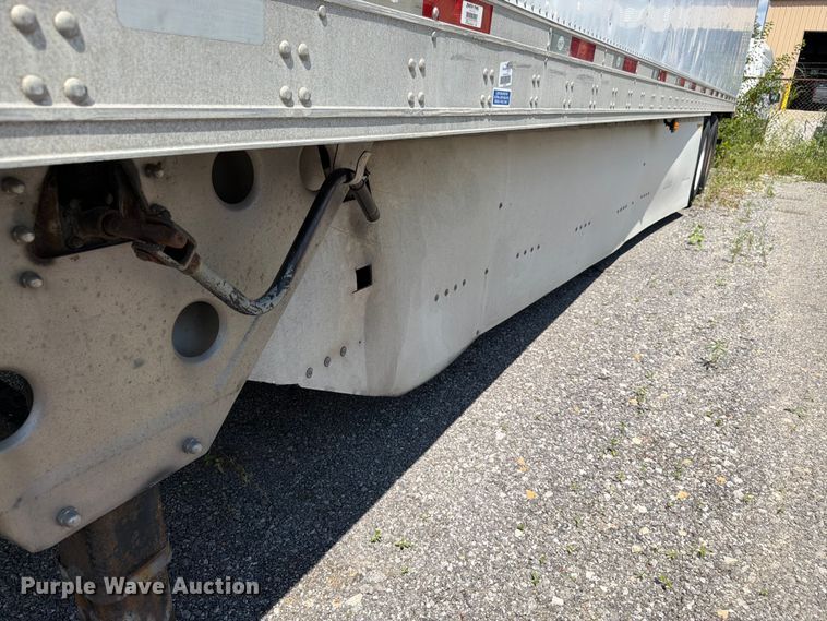 image for item FK3149 2013 Utility VS2RA refrigerated van trailer