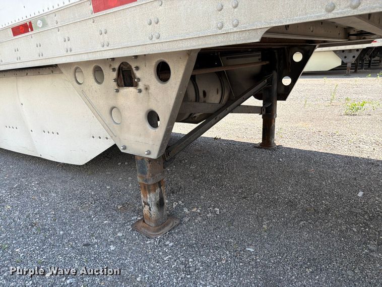 image for item FK3149 2013 Utility VS2RA refrigerated van trailer