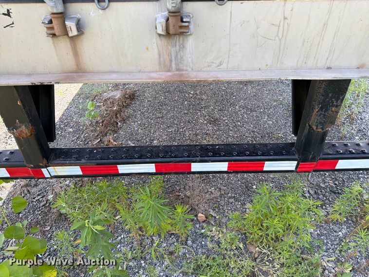 image for item FK3149 2013 Utility VS2RA refrigerated van trailer