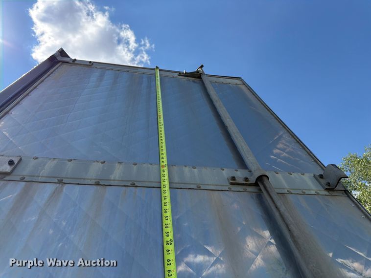 image for item FK3149 2013 Utility VS2RA refrigerated van trailer