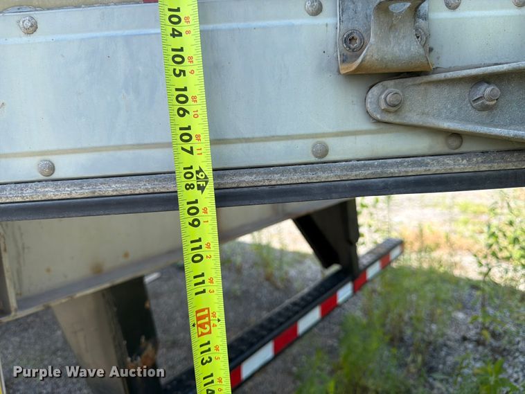 image for item FK3149 2013 Utility VS2RA refrigerated van trailer