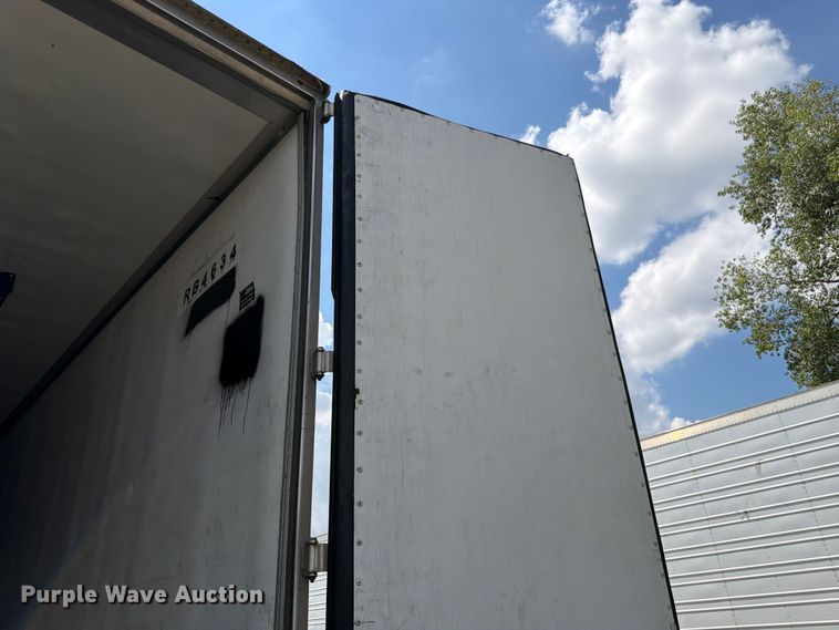 image for item FK3149 2013 Utility VS2RA refrigerated van trailer