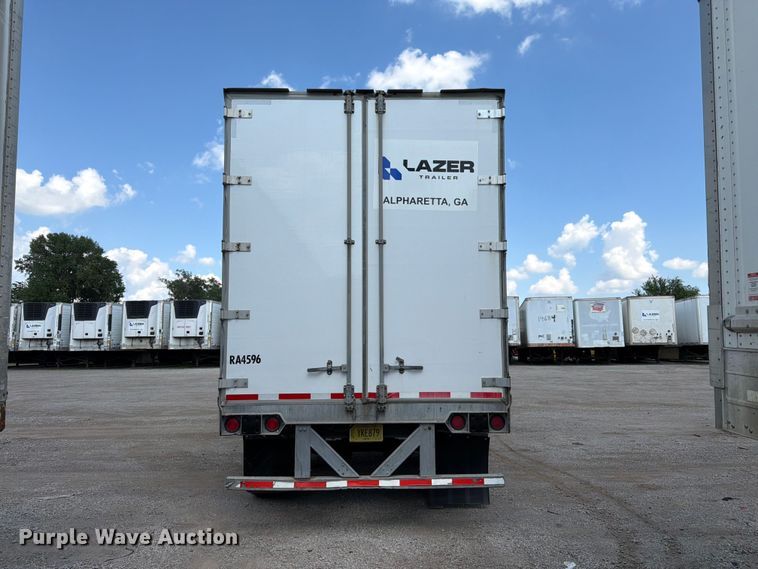 image for item FK3150 2006 Vanguard dry van trailer