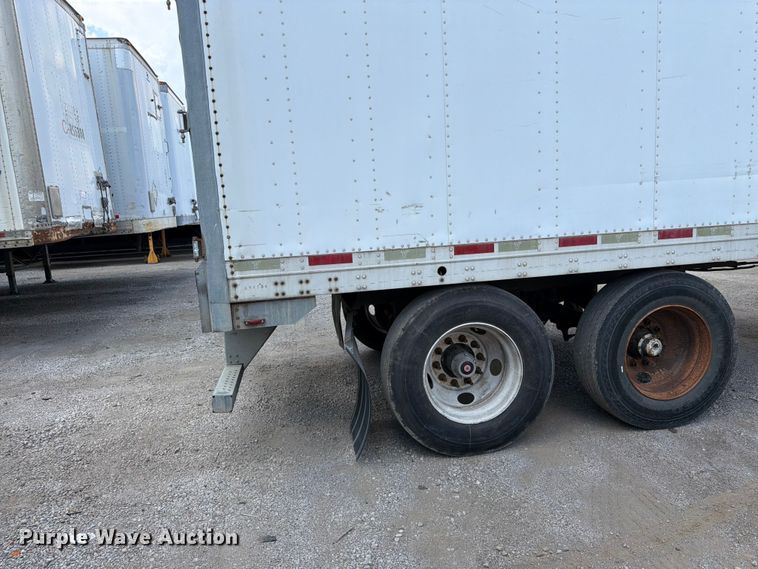 image for item FK3150 2006 Vanguard dry van trailer