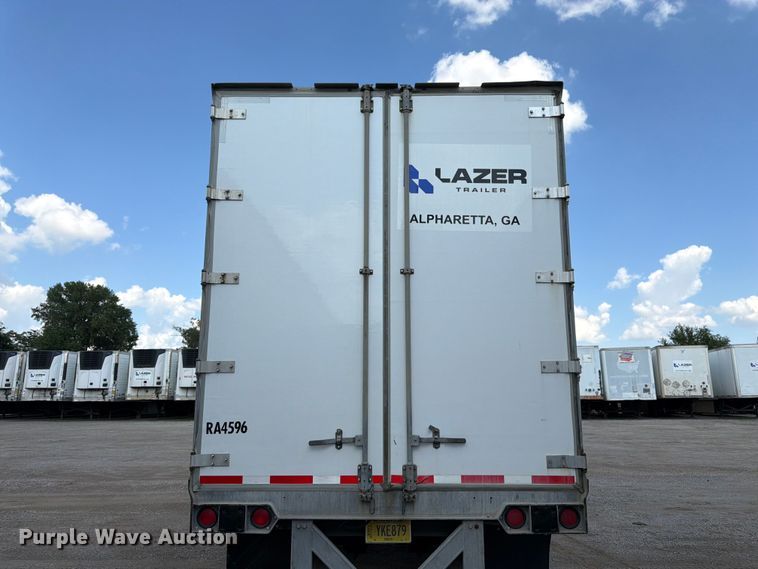 image for item FK3150 2006 Vanguard dry van trailer