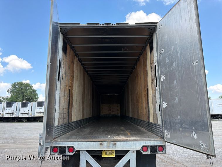 image for item FK3150 2006 Vanguard dry van trailer