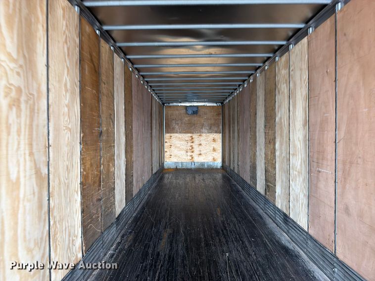 image for item FK3150 2006 Vanguard dry van trailer