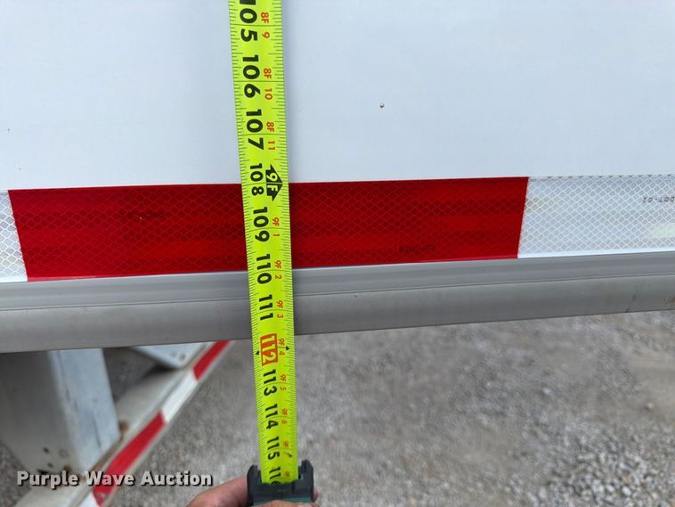 image for item FK3150 2006 Vanguard dry van trailer