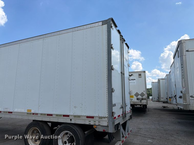 image for item FK3150 2006 Vanguard dry van trailer