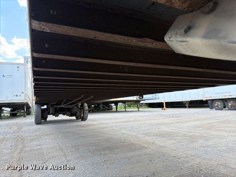 image for item FK3150 2006 Vanguard dry van trailer