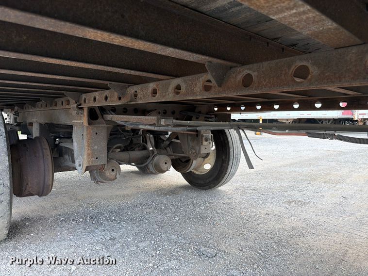 image for item FK3150 2006 Vanguard dry van trailer