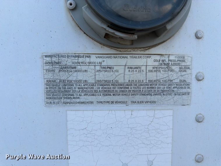 image for item FK3150 2006 Vanguard dry van trailer