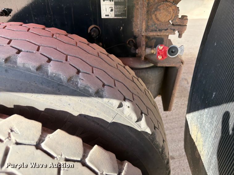 image for item FK4030 2021 Peterbilt 567 dump truck