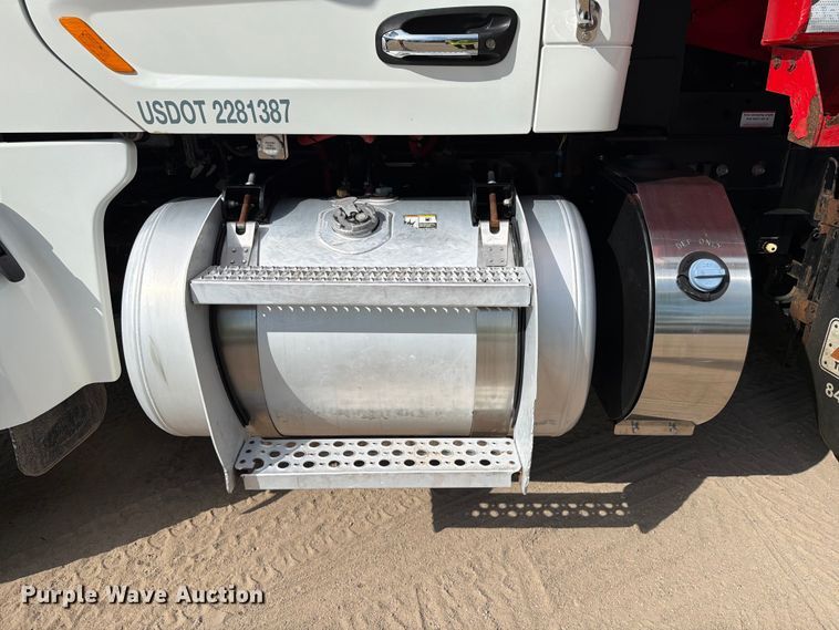 image for item FK4030 2021 Peterbilt 567 dump truck