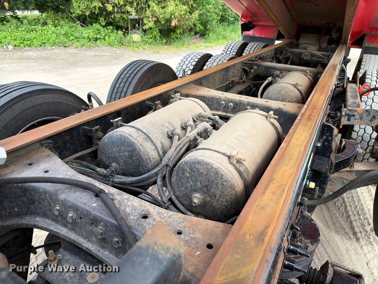 image for item FK4030 2021 Peterbilt 567 dump truck