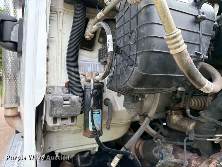 image for item FK4030 2021 Peterbilt 567 dump truck
