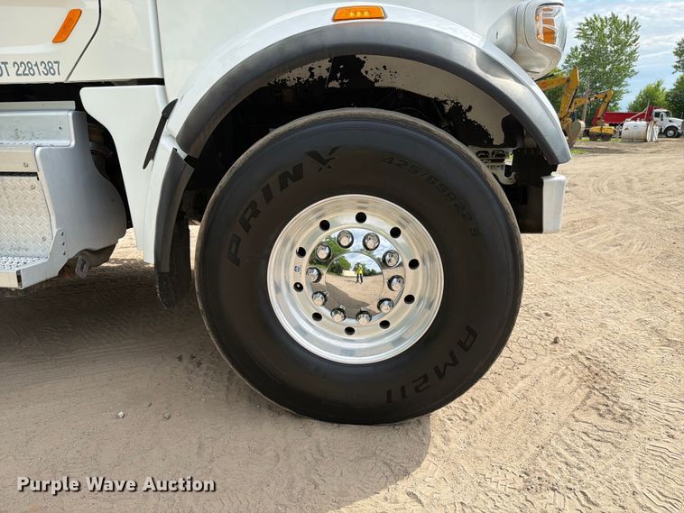 image for item FK4030 2021 Peterbilt 567 dump truck