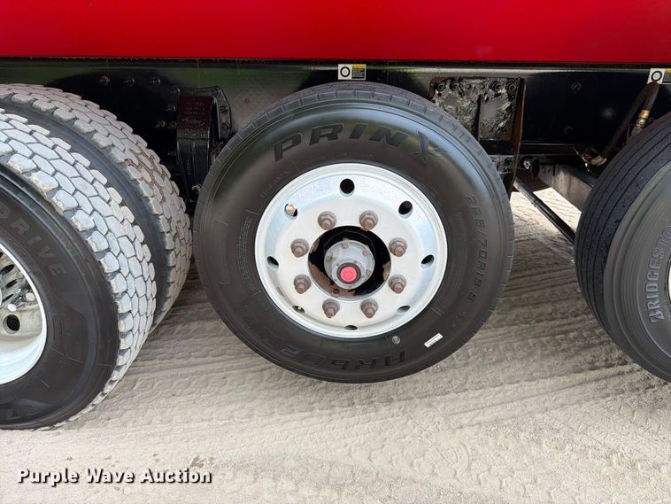 image for item FK4030 2021 Peterbilt 567 dump truck