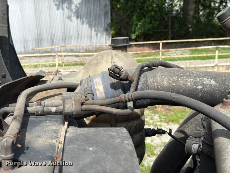 image for item FK4048 2007 International 8600 semi truck