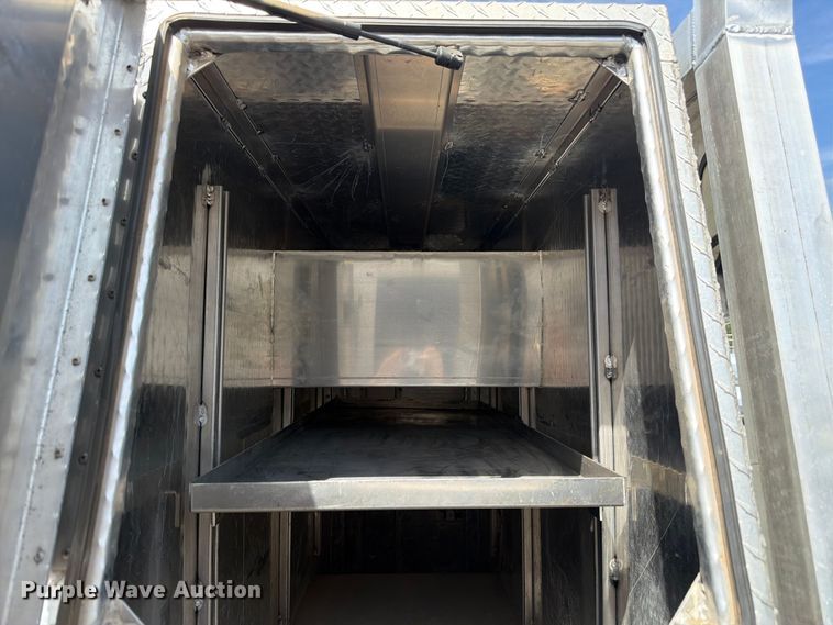 image for item FM7532 2016 Ford F750 flatbed truck