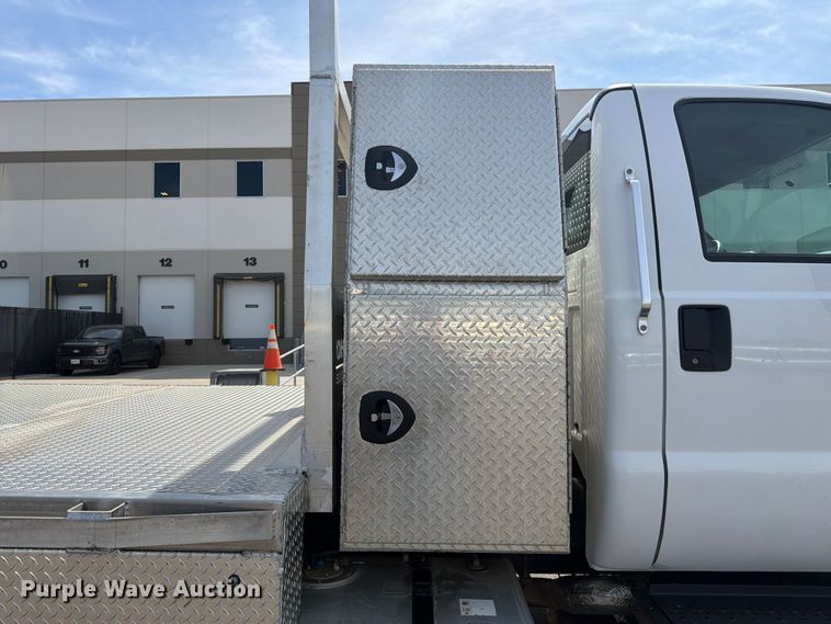 image for item FM7532 2016 Ford F750 flatbed truck