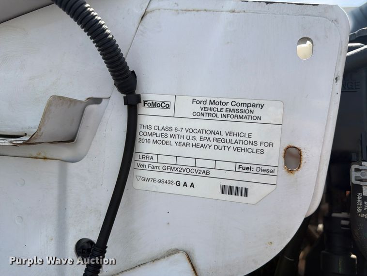 image for item FM7532 2016 Ford F750 flatbed truck