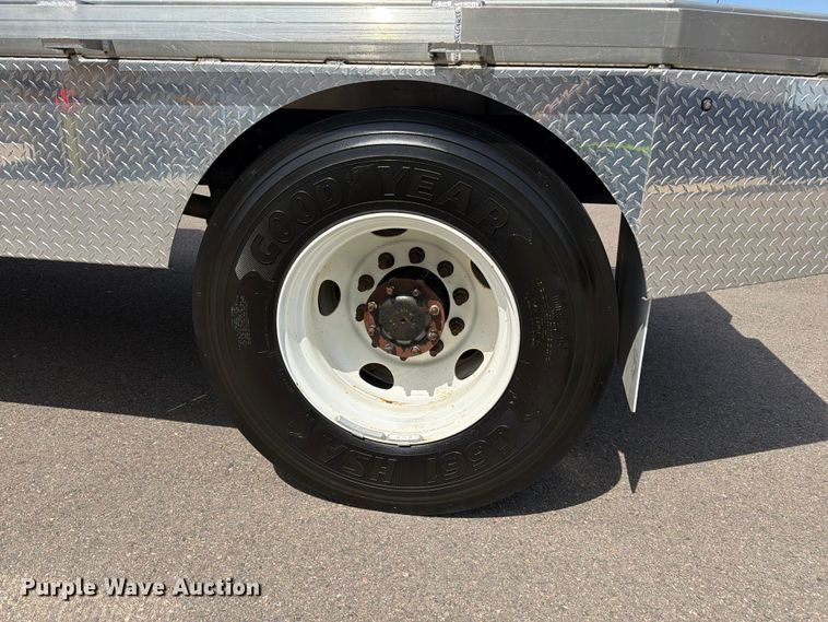 image for item FM7532 2016 Ford F750 flatbed truck