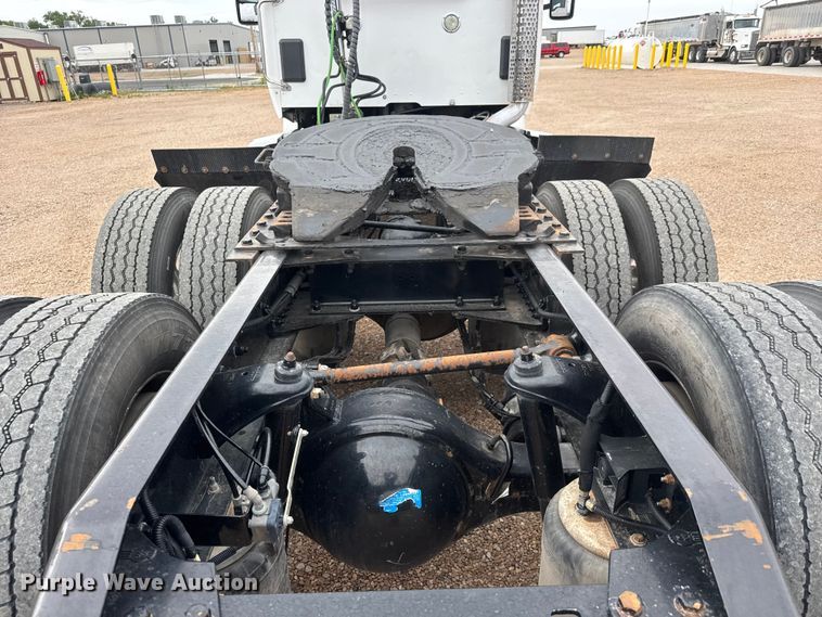 image for item MX9253 2016 Kenworth T680 semi truck