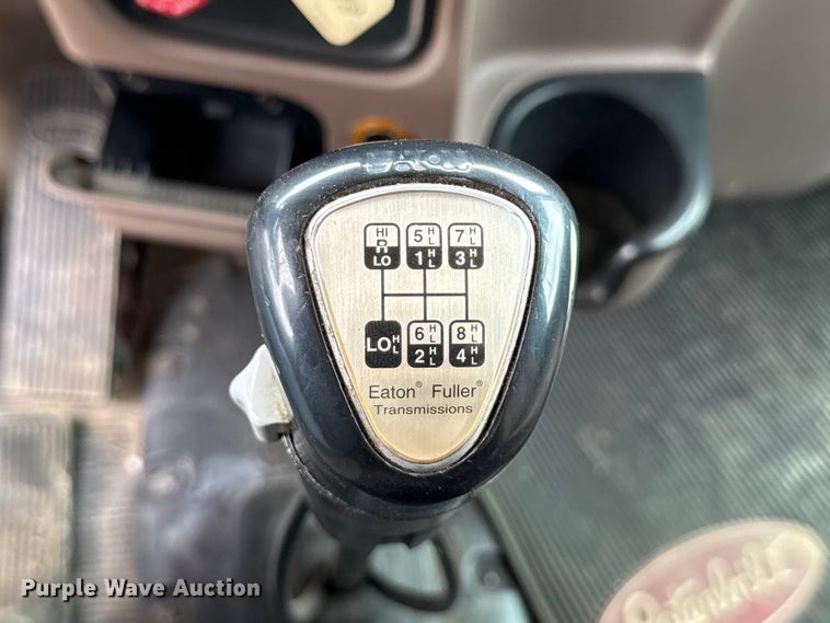 image for item ND9500 2012 Peterbilt 386 semi truck