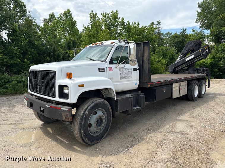 image for item ND9530 2001 GMC C7500 crane truck