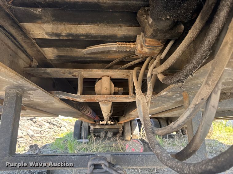 image for item OE9582 1987 Landoll equipment trailer