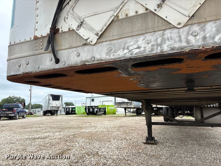 image for item OJ9103 2008 Wabash refrigerated van trailer