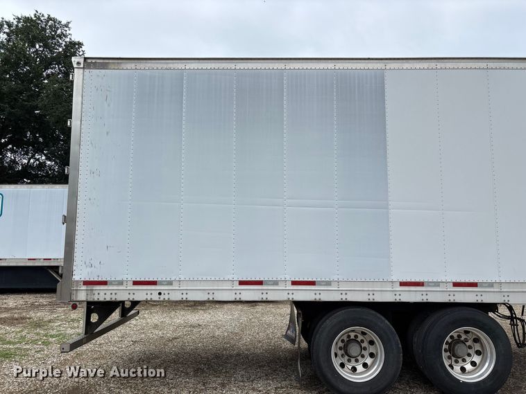 image for item OJ9103 2008 Wabash refrigerated van trailer