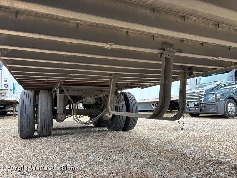 image for item OJ9103 2008 Wabash refrigerated van trailer