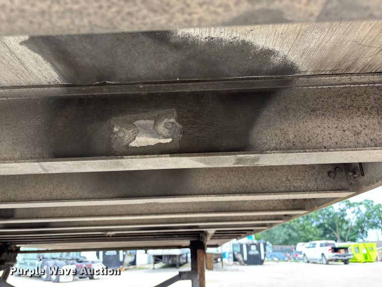 image for item OJ9103 2008 Wabash refrigerated van trailer
