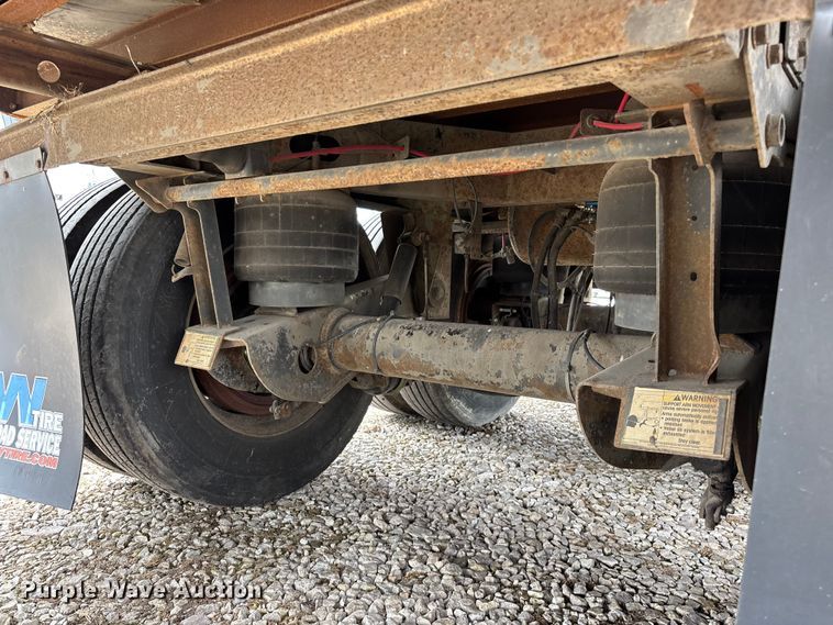 image for item OJ9103 2008 Wabash refrigerated van trailer