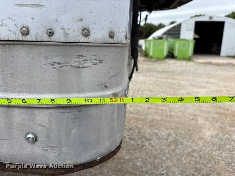 image for item OJ9103 2008 Wabash refrigerated van trailer