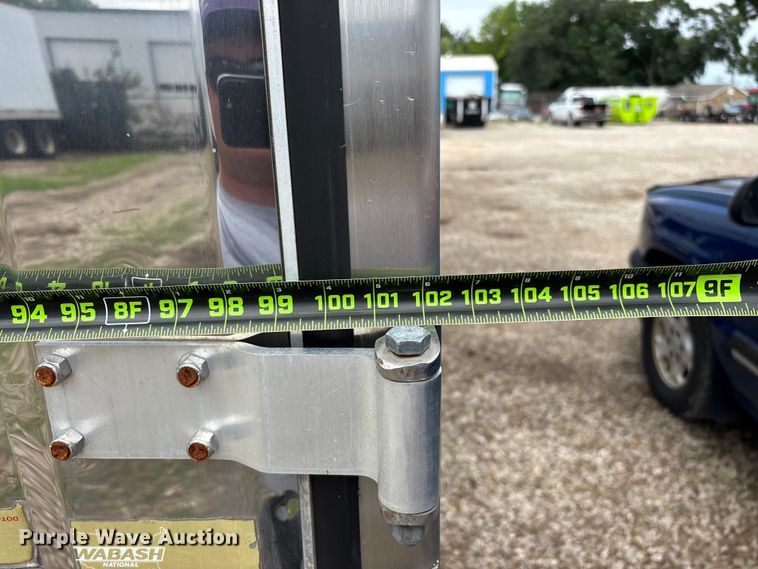 image for item OJ9103 2008 Wabash refrigerated van trailer