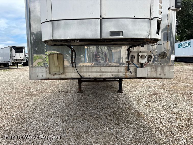 image for item OJ9104 2009 Wabash refrigerated van trailer